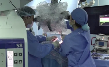 Хрупкие кости: в Алматы растёт число молодых пациентов с остеопорозом