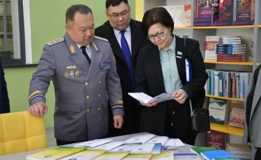 Жители Алматы обратились с проблемными вопросами к депутатам Мажилиса