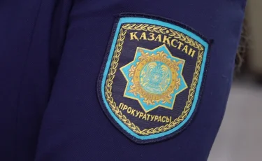 Ақшаны электронды әмияннан аударады:  мамандар күмәнді платформаларға сенбеуге шақырды