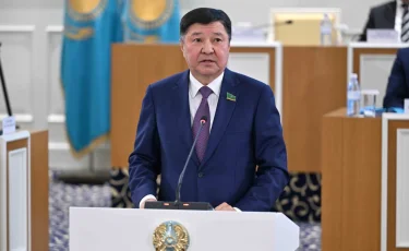 Интернеттегі алаяқтыққа қарсы конституциялық кепілдік керек – Жақып Асанов