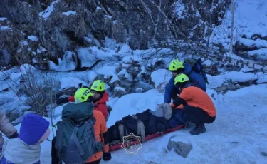 Не мог передвигаться: в горах Алматы пострадал альпинист