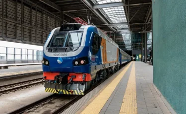 Ауа райының қолайсыздығына байланысты қосымша пойыздар жолға шықты