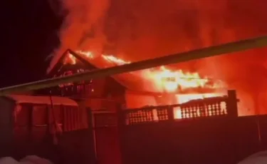 Пожар в частном доме в ЗКО: есть погибшие