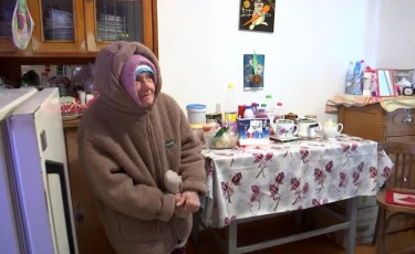 Зима на выживание: как пенсионерка из Актобе осталась без денег, документов и тепла