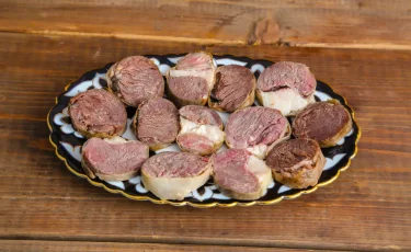 Сколько стоит казы в городах Казахстана