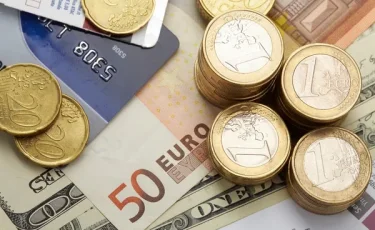 Курс валют в обменниках Алматы и Астаны на 27 января