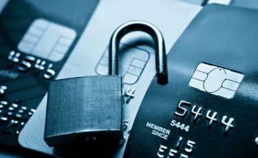 Охота на «забытые» подарки: мошенники запустили новую схему