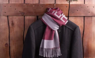 С любовью к эстетике: школьник из Талдыкоргана покоряет соцсети своим стилем