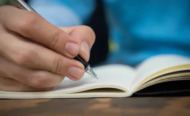 Конфликт из-за тетради: в Атырауской области избили студента