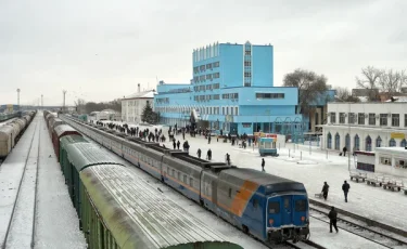 Пригородные поезда станут спасением: КТЖ организует перевозки в сложную погоду