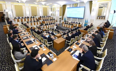 Конституциялық комиссия екінші отырысында «Құрылтай», «Халық кеңесі» бөлімдері бойынша нормаларды талқылады