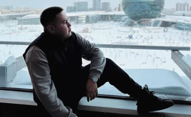 «Вас везёт обладатель Грэмми»: Иманбек спас пассажиров на трассе