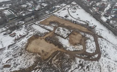 Алматыда заңсыз салынған тұрғын үй кешенін бұзу басталды