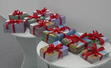 Балалар әдебиетінің бағбандары: Алматыда 8 кітаптың тұсауы кесілді