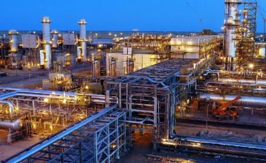 Теңіз кен орнынан өрт шығып, 450-ден аса жұмысшы эвакуацияланды