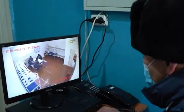 Түрмедегі азаптау: сотталғандарға уақытында көмек көрсетпеген медицина қызметкерлері жауапқа тартылды