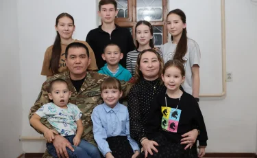 Родина начинается с семьи: отец восьмерых детей служит в Нацгвардии