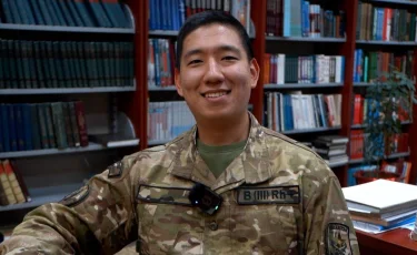 Бес тілді еркін меңгерген: Қазақстан әскері қатарында полиглот сарбаз қызмет етеді