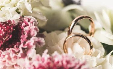 Ценности брака и семьи усилят на конституционном уровне в Казахстане