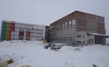 Шатыры құлап, тірек бағаны сынып кетті:  мектеп салған мердігерден 266 миллион теңге өндіріледі