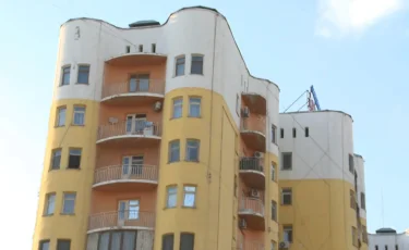 Шымкентте жоқ пәтерді жалға берген күдікті ұсталды