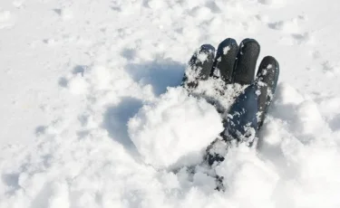 Снегопад спровоцировал серию лавин в Альпах: есть погибшие