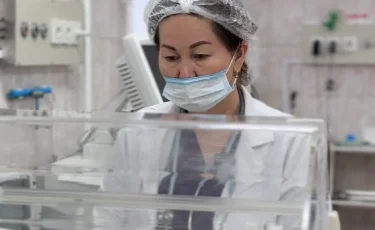 Алматы дәрігерлері салмағы 730 грамм болып туған нәрестенің өмірін сақтап қалды