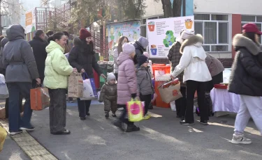 Жина, сұрыпта, қайта өңде: Алматыдағы балабақшалардың бірінде экологиялық акция өтті