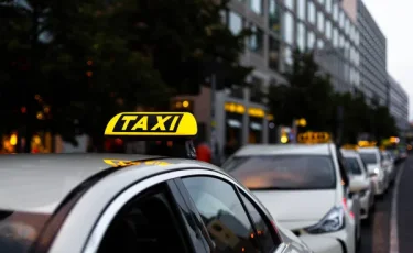 Инватакси по-новому: что изменилось для пассажиров в Астане и Алматы