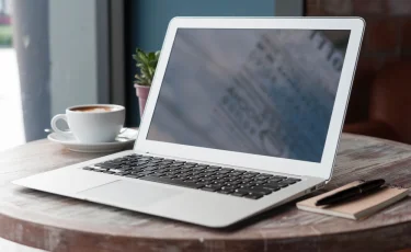 Как очистить клавиатуру ноутбука: недорого и эффективно