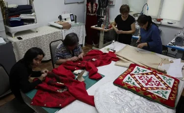 Мастерская возможностей: как работает социальный швейный цех в Павлодаре