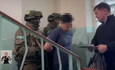 В Алматы пресекли работу интернет-наркомагазина (видео)