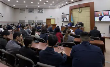 Определение вектора поддержки конституционной реформы: в столице прошло заседание актива партии Respublica