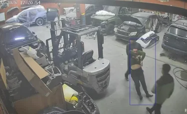 Әкемді ұрып, талдырған: әріптесі өлімші етіп сабаған ер адам жансақтау бөлімінде жатыр