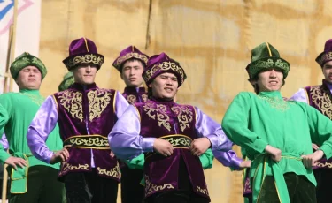 Более тысячи жителей Кокшетау исполнят танец қара жорға на празднование Наурыза