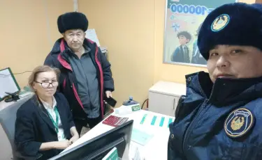 Чуть не стал жертвой аферы: жителя Экибастуза спасли от мошенников