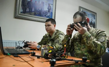 От сборки до боевого применения: как в Казахстане обучают операторов БПЛА