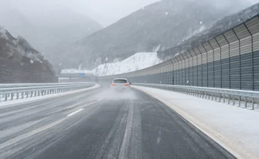 Новые ограничения скорости на трассах: что нужно знать водителям