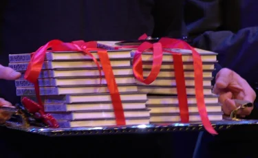 Күл астындағы көз: Сәбит Әбдіхалықтың тарихи-психологиялық романының тұсаукесері өтті