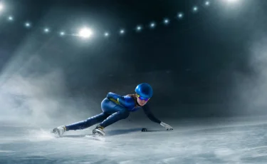 Казахстанские юниоры отметились двумя медалями на ЧМ по шорт-треку