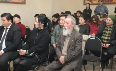 Деятели культуры Алматы поддержали конституционные реформы
