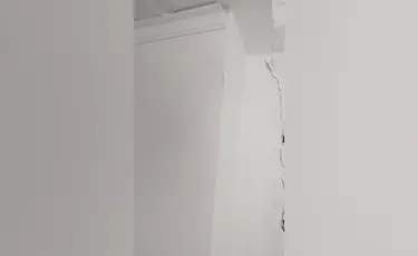 Жамбыл облысында былтыр үлестірген үйдің сапасы сын көтермейді