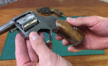 Не мог расстаться: почти 30 лет житель Павлодарской области хранил револьвер