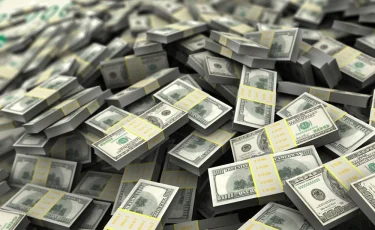 Работа мечты: китайская компания устроила соревнование по выносу денег из офиса