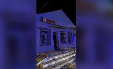 ЧП в области Жетысу: из-за взрыва в продуктовом магазине пострадали люди