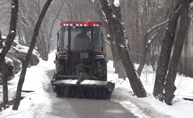 ШҚО-да жол тазалау кезінде жүргізуші қаза тапты