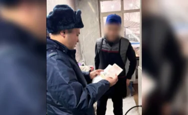 Отправили домой: несколько десятков иностранцев выдворили из Казахстана (видео)