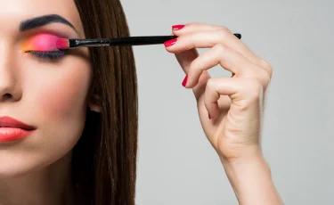 Выбор косметики без химии: как не навредить коже