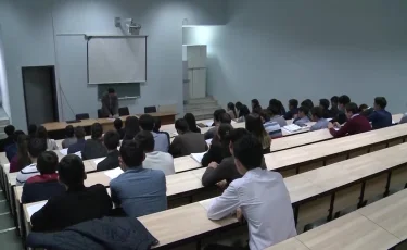 Новая Конституция Казахстана ставит образование и науку во главу угла