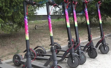 Электрлі самокаттар ресми көлік құралы ретінде танылды: қандай шектеулер қойылады